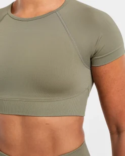 Adapt Seamless Crop Top