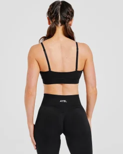 Adapt Seamless Sports Bra