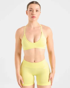 Adapt Seamless Strappy Sports Bra