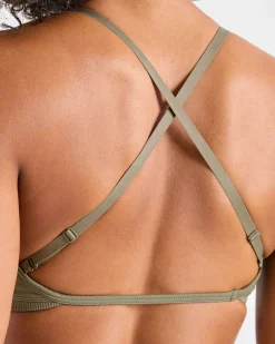 Adapt Seamless Strappy Sports Bra