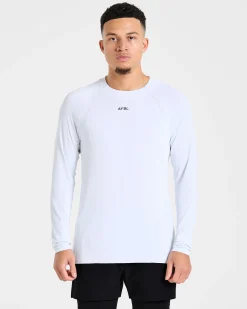 Attain Seamless Long Sleeve T Shirt