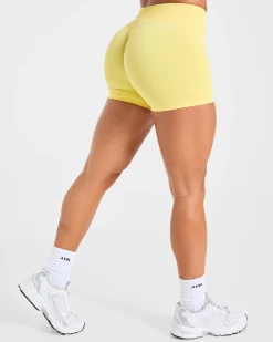 Enhance Seamless Shorts | 3.5"