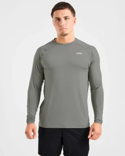 Essential Long Sleeve T Shirt