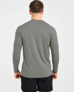 Essential Long Sleeve T Shirt