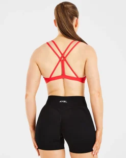 Essential Strappy Sports Bra