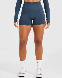 Power Seamless Shorts
