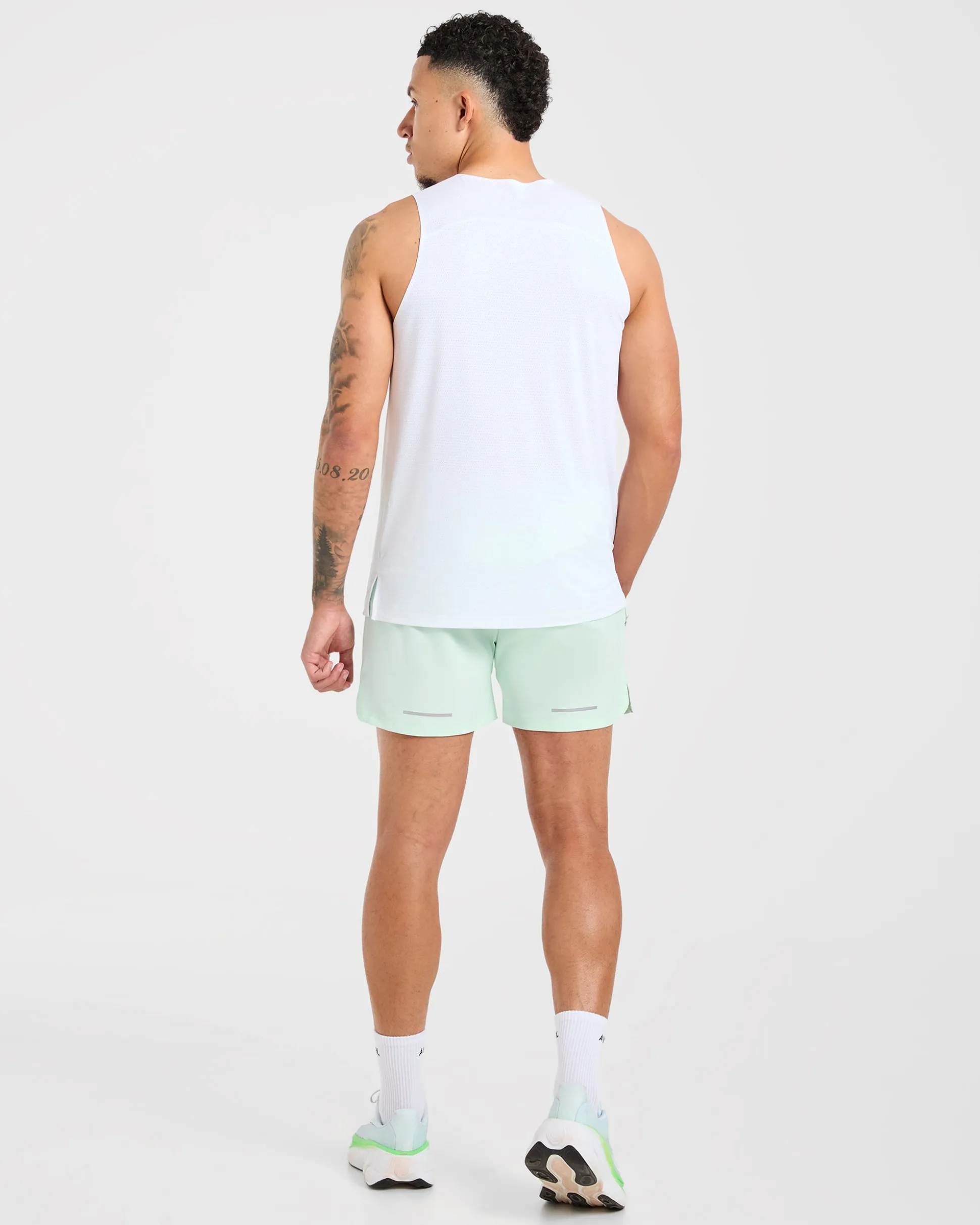 Run Loose Tank