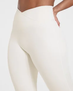 Sculpt Wrap Flared Leggings